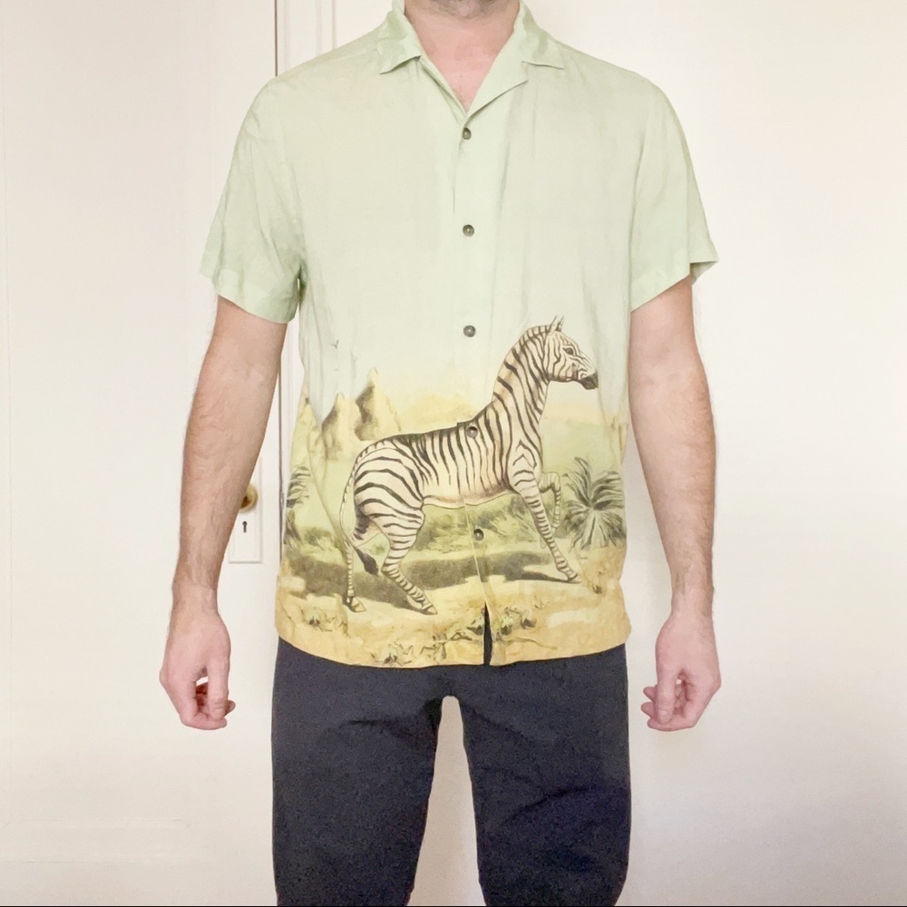 ASOS Men’s Relaxed Fit Zebra Print Short Sleeve Shirt Size XS